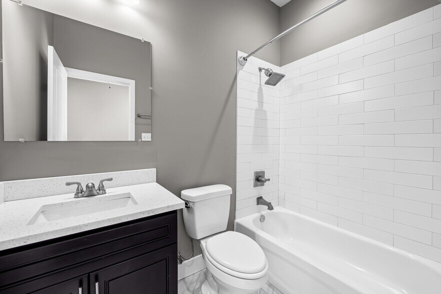 More Photos Of 320 S Highland Ave, Baltimore Apartments For Sale