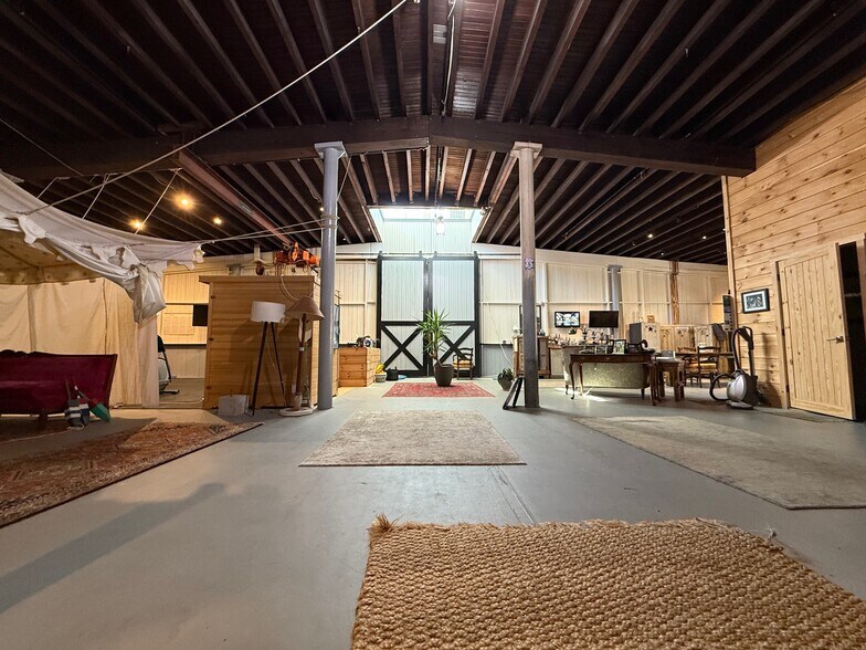 More Photos Of 1521-1531 N 31st St, Philadelphia Warehouse For Sale