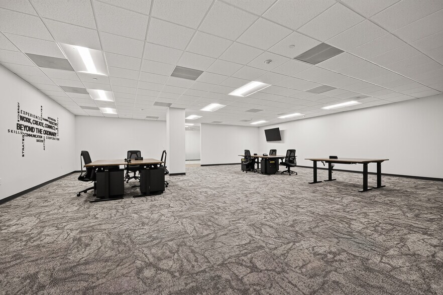 More Photos Of 9800 Richmond Ave, Houston Office For Lease