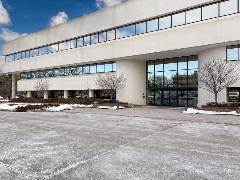 More Photos Of 1200 Route 22 E, Bridgewater Coworking Space