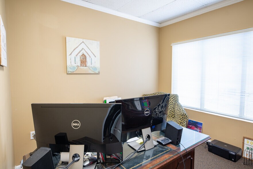 More Photos Of 6990 142nd Ave, Largo Religious Facility For Sale