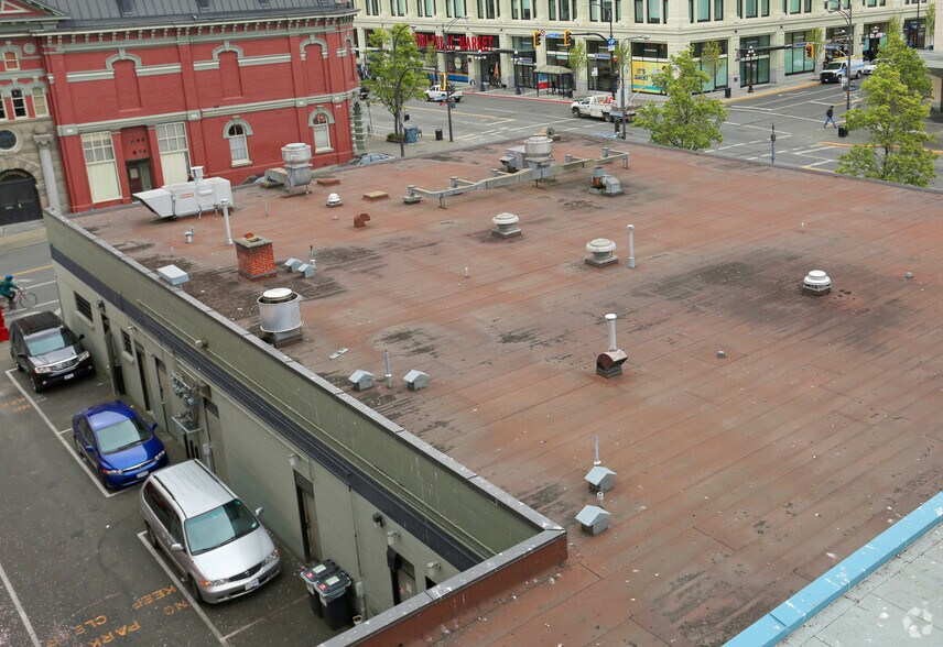More Photos Of 1672-1696 Douglas St, Victoria General Retail For Lease