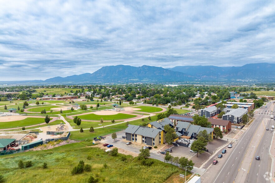 More Photos Of 3349 E Fountain Blvd, Colorado Springs Apartments For Sale