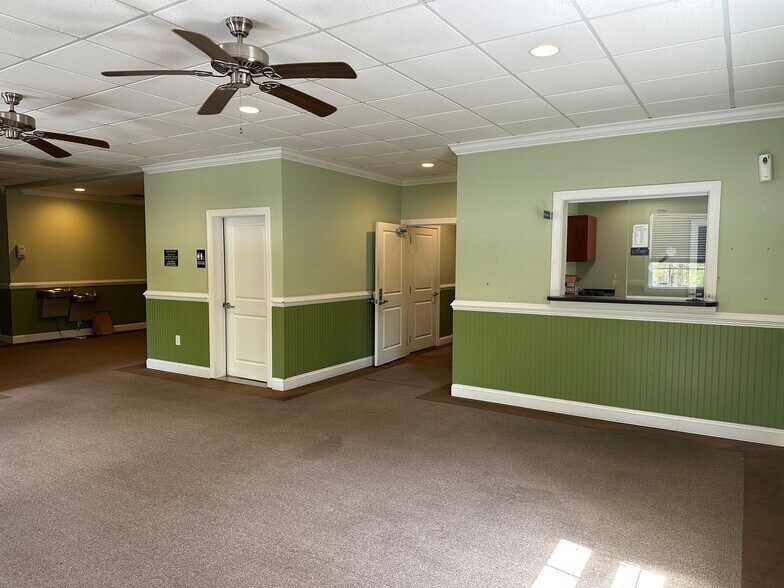 More Photos Of 4102 Ben Franklin Blvd, Durham Medical For Sale