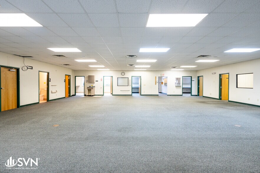 More Photos Of 1054 Center Dr, Richmond Office For Lease