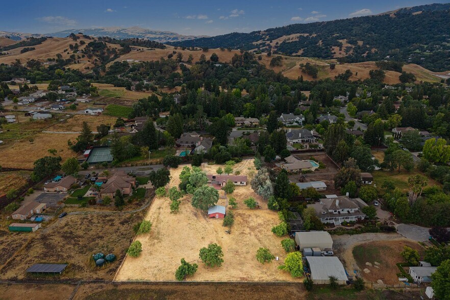 Primary Photo Of 744 Mockingbird Ln, Pleasanton Land For Sale