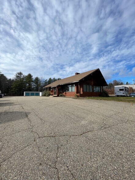 More Photos Of 10 Watson Rd, Barnstead General Retail For Sale