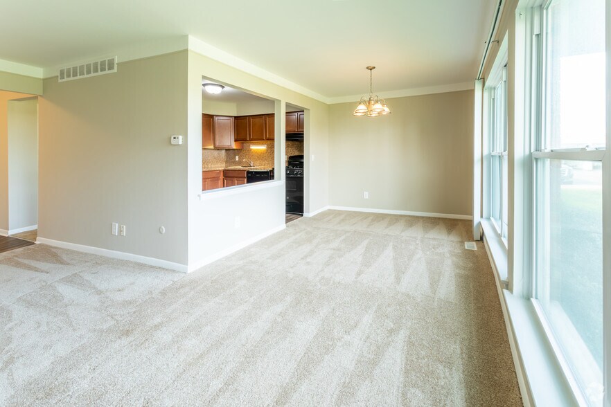 More Photos Of 20600 Balfour St, Harper Woods Apartments For Sale