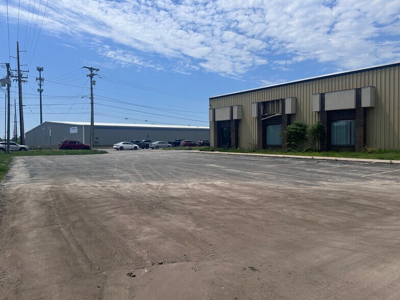 More Photos Of 2360 S Airport Rd W, Traverse City Industrial For Lease