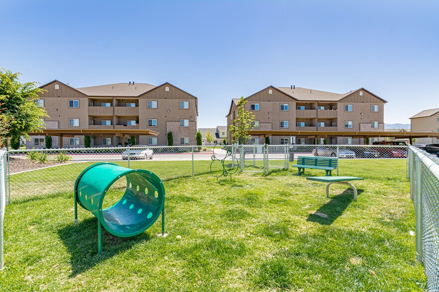 More Photos Of 415 Suncrest Ln, Logan Apartments For Sale