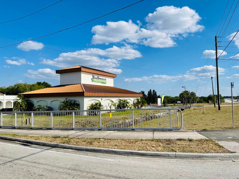 More Photos Of 1001-1019 US Highway 27 S, Avon Park Unknown For Lease