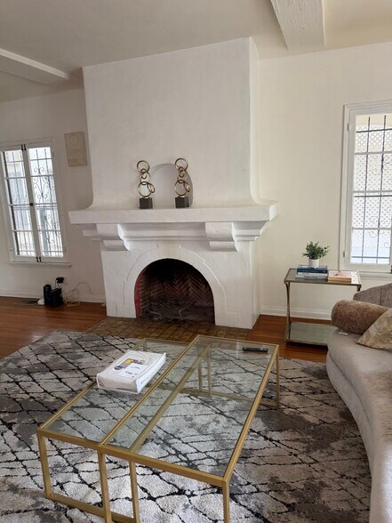More Photos Of , West Hollywood Multifamily For Sale