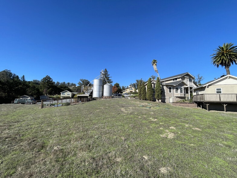 More Photos Of 365 Kuck Ln, Petaluma Specialty For Sale