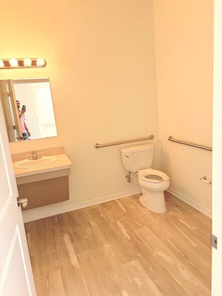 More Photos Of 10348-10350 White Viburnum Way @ Gibsonton Drive, Riverview Office For Sale