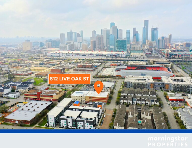 More Photos Of 812 Live Oak St, Houston Office For Sale