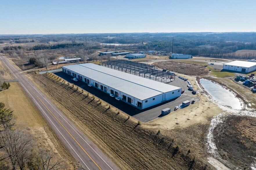 More Photos Of 24947 Larson Ln, Lakeville Warehouse For Sale