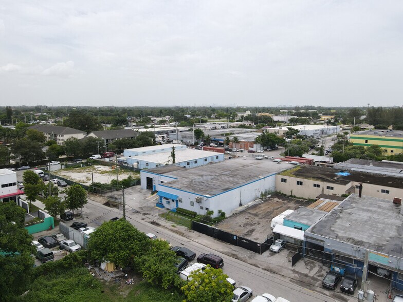 More Photos Of 7545 NW 26th Ave, Miami Warehouse For Sale