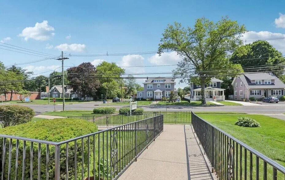 More Photos Of 700 S White Horse Pike, Audubon Specialty For Sale