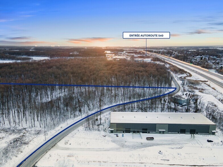 More Photos Of Av Pierre-Dansereau, Salaberry-de-valleyfield Warehouse For Sale