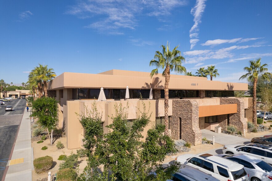 More Photos Of 41990 Cook St, Palm Desert Medical For Sale