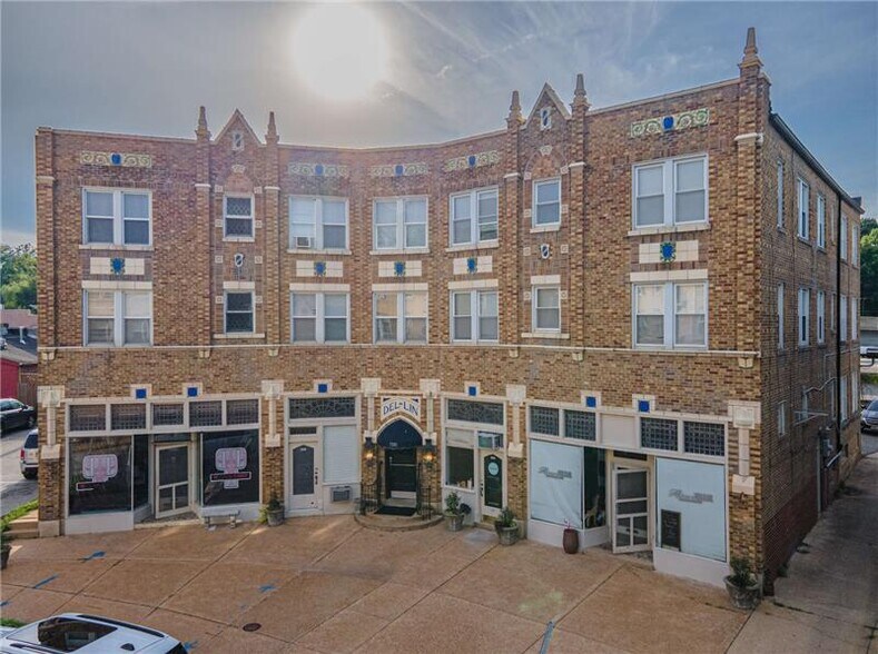 Primary Photo Of 7351 Lindell Blvd, Saint Louis Apartments For Lease