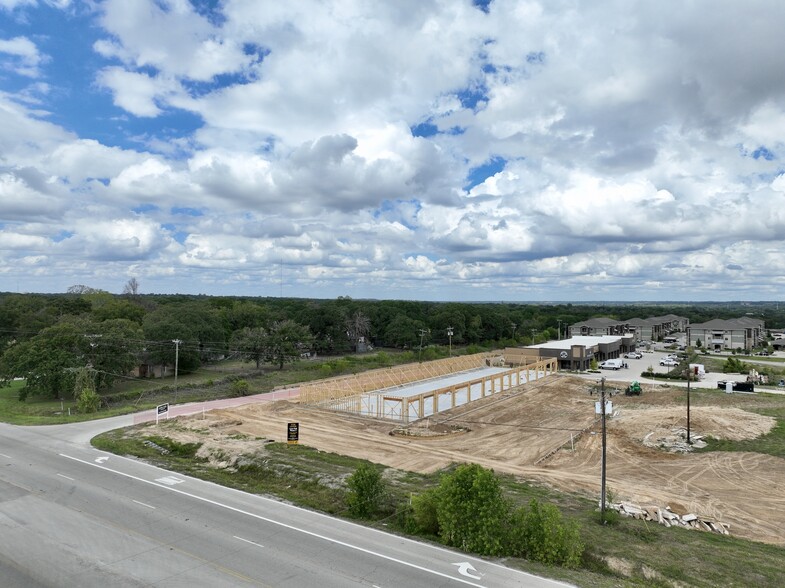 Primary Photo Of 1725 Fort Worth Hwy, Weatherford General Retail For Lease