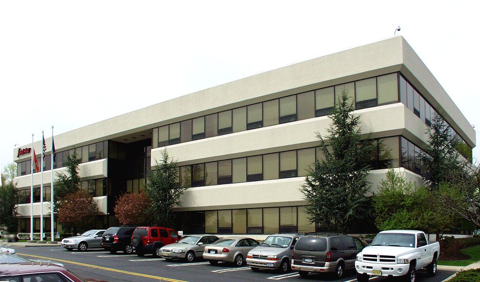 More Photos Of 1 Crosfield Ave, West Nyack Office For Lease