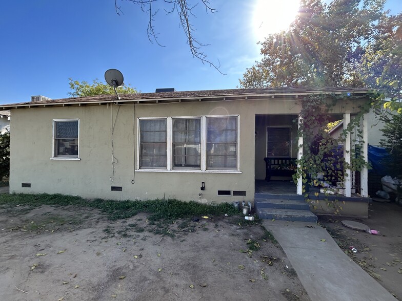 Primary Photo Of 127 Bernard St, Bakersfield Manufactured Housing Mobile Home Park For Sale