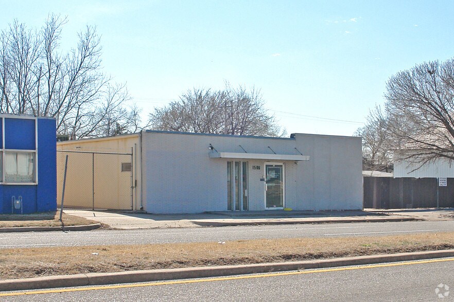 More Photos Of 1506 Linwood Blvd, Oklahoma City Industrial For Lease