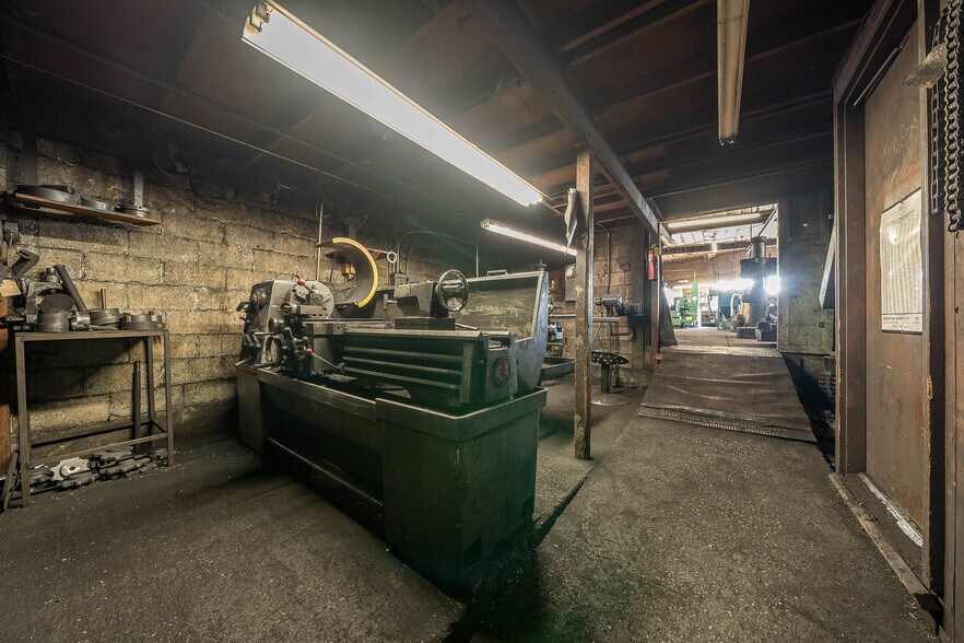 More Photos Of 501 Northgate Mile, Idaho Falls Industrial For Sale