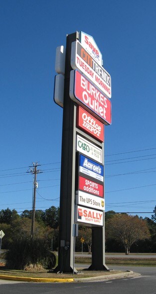 More Photos Of 3415-3541 Denny Ave, Pascagoula Unknown For Lease