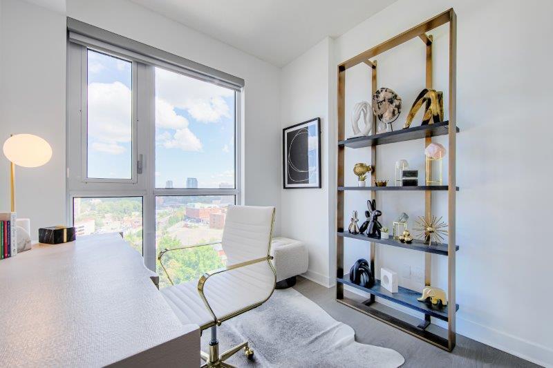 More Photos Of 45 Railroad St, Brampton Apartments For Lease