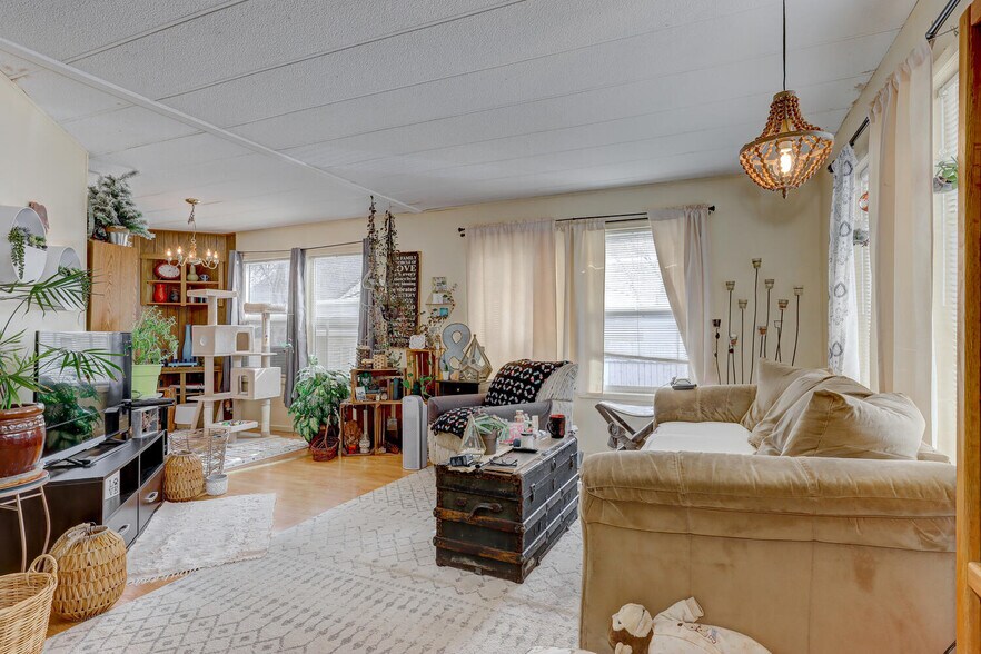 More Photos Of 218 N Avenue C, Kuna Apartments For Sale