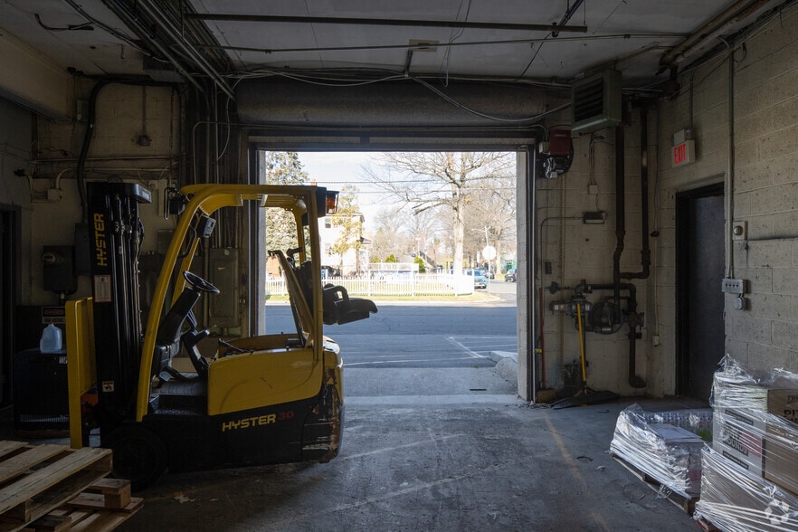More Photos Of 160 Belmont Ave, Garfield Manufacturing For Sale