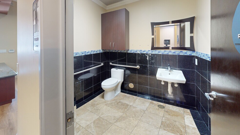 More Photos Of 1751 N 1st St, San Jose Freestanding For Lease