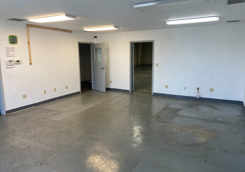 More Photos Of 4111-4131 Pestana Pl, Fremont Warehouse For Lease