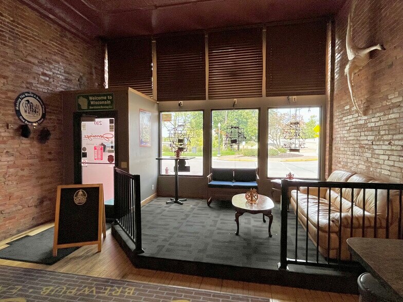 More Photos Of 210 1st St N, Wisconsin Rapids Storefront Retail Residential For Sale