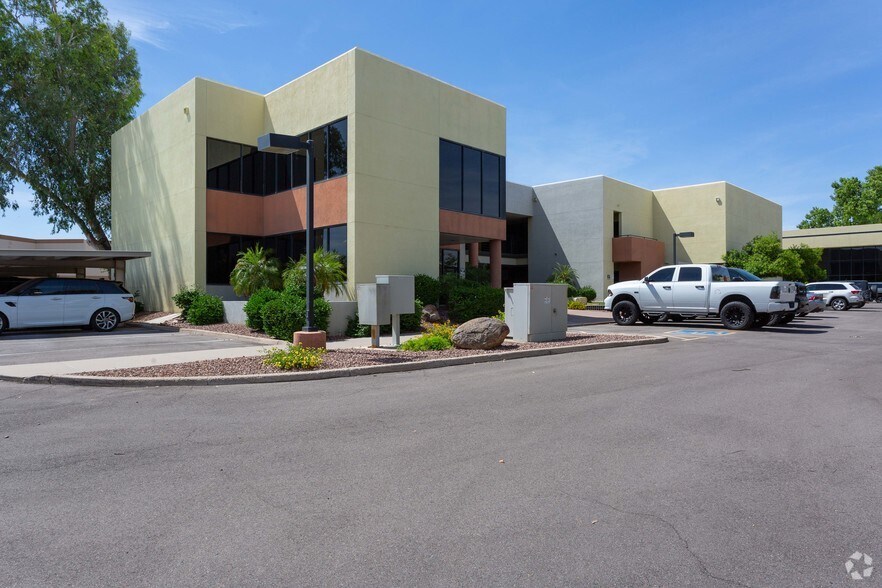 More Photos Of 7580 E Gray Rd, Scottsdale Office For Lease