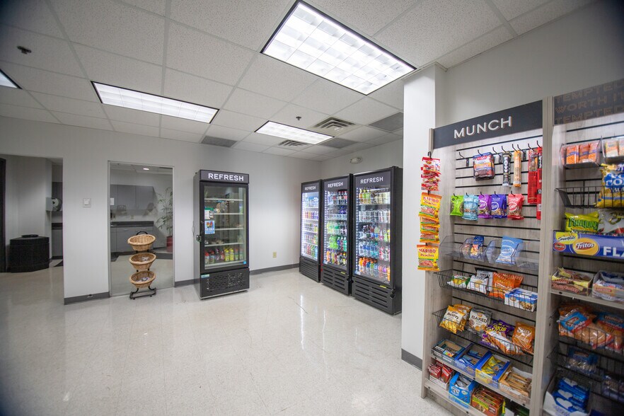 More Photos Of 2451 Atrium Way, Nashville Office For Lease