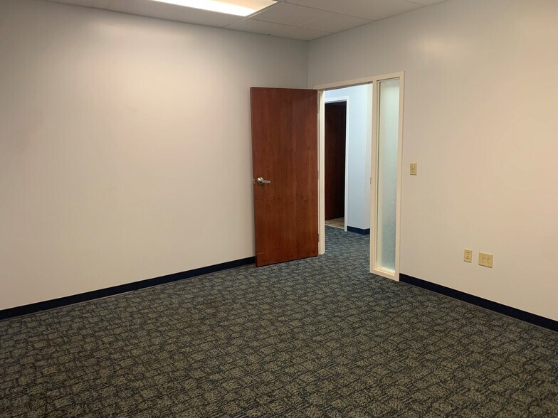 More Photos Of 2450 Maitland Center Pky, Maitland Office For Lease