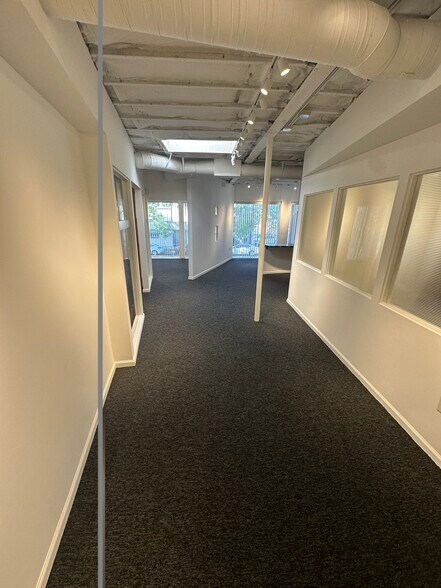 More Photos Of 1912 F St, Sacramento Office For Lease