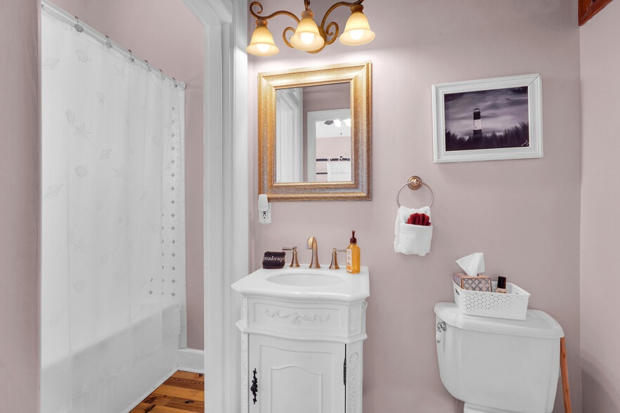 More Photos Of 21 Officers Row, Tybee Island Hospitality For Sale