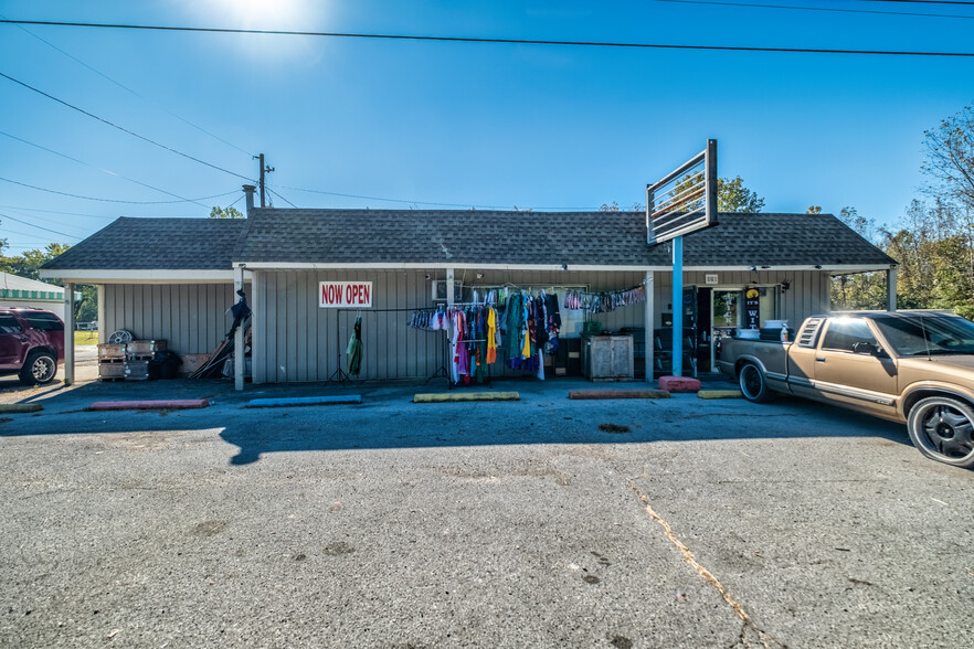 Primary Photo Of 561-563 McLean Ave, Hopkinsville Freestanding For Sale