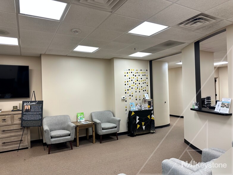 More Photos Of 1260 Broadcasting Rd, Wyomissing Medical For Lease
