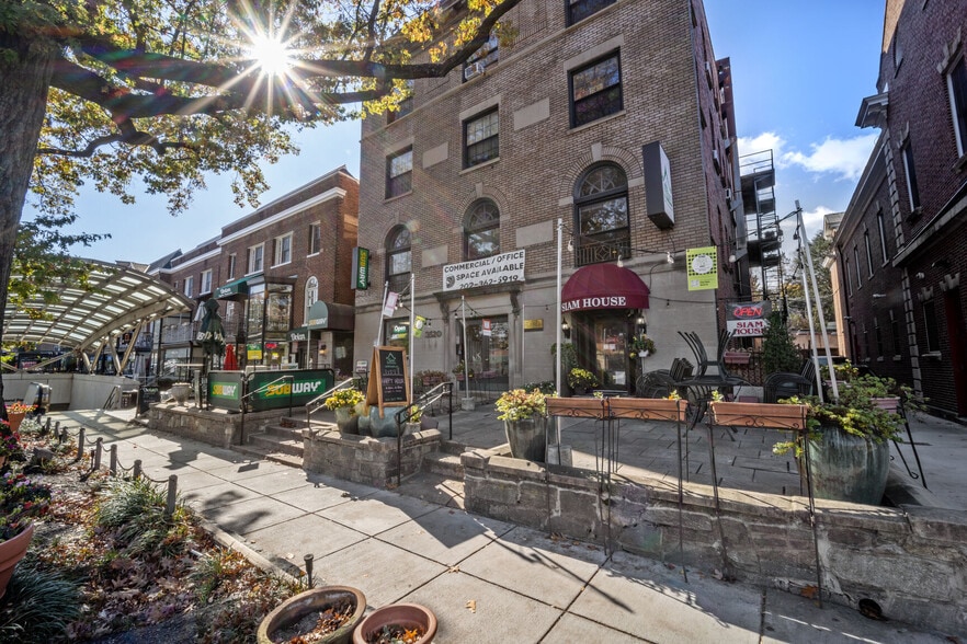 More Photos Of 3520 Connecticut Ave NW, Washington Office For Lease