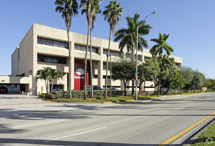 More Photos Of 6355 NW 36th St, Miami Loft Creative Space For Lease