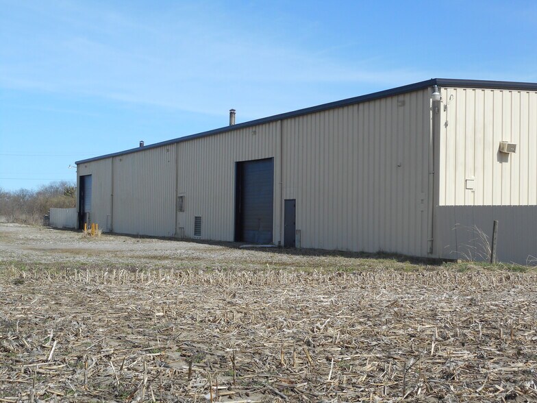 More Photos Of 5257 US ROUTE 22, Washington Court House Distribution For Sale