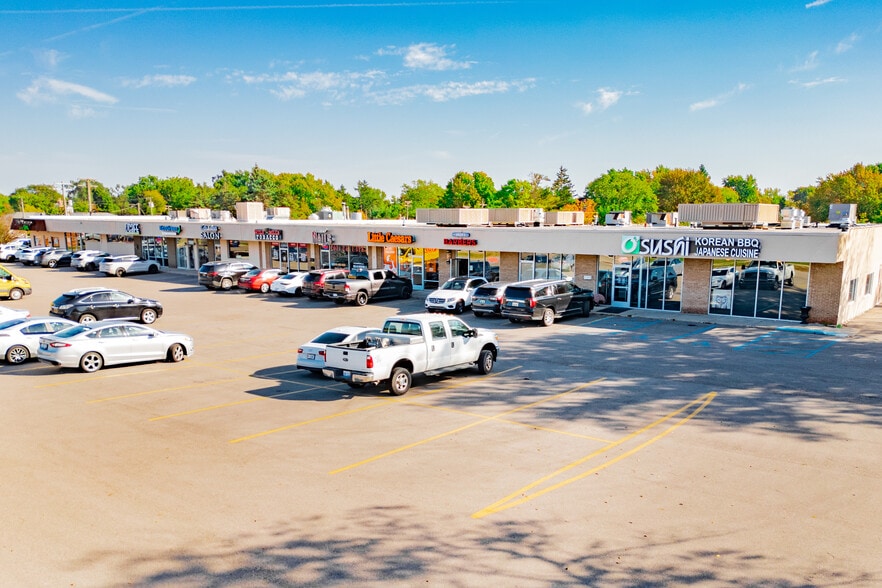 More Photos Of 41431-41583 W 10 Mile Rd, Novi Freestanding For Lease