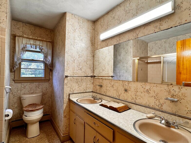 More Photos Of 1704 Old Brook Rd, Charlottesville Specialty For Sale