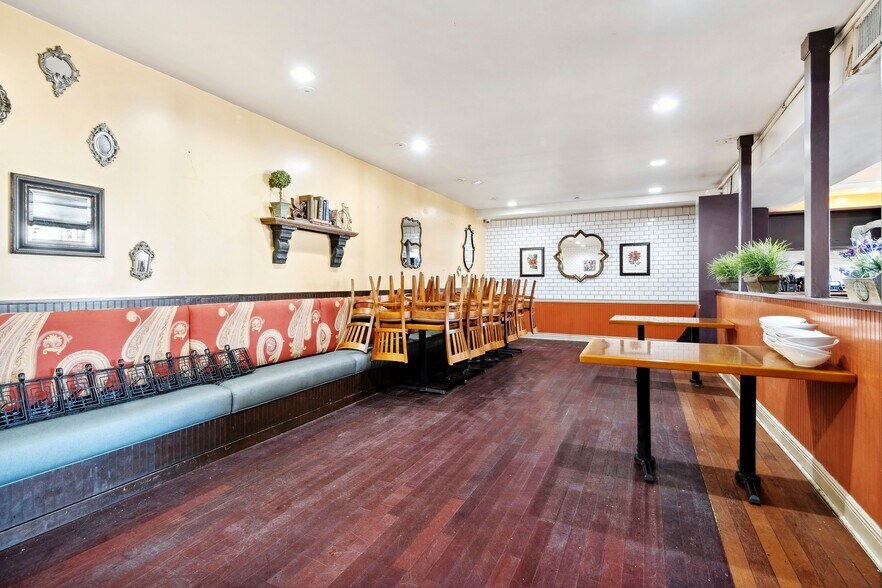 More Photos Of 2901-2917 Magazine St, New Orleans Storefront Retail Office For Lease
